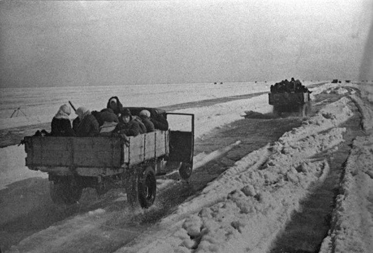 ГАЗ-ММ на Дороге жизни к  блокадному Ленинграду. 1941–1942