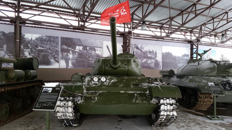 Средний танк Т-44 в экспозиции музея