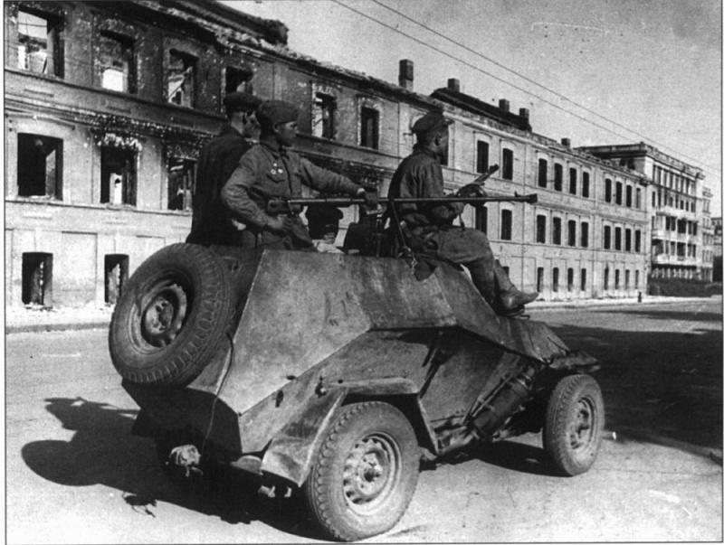 БА-64 с ПРТД без башни на улице Артема города Сталино (Донецк). 1943