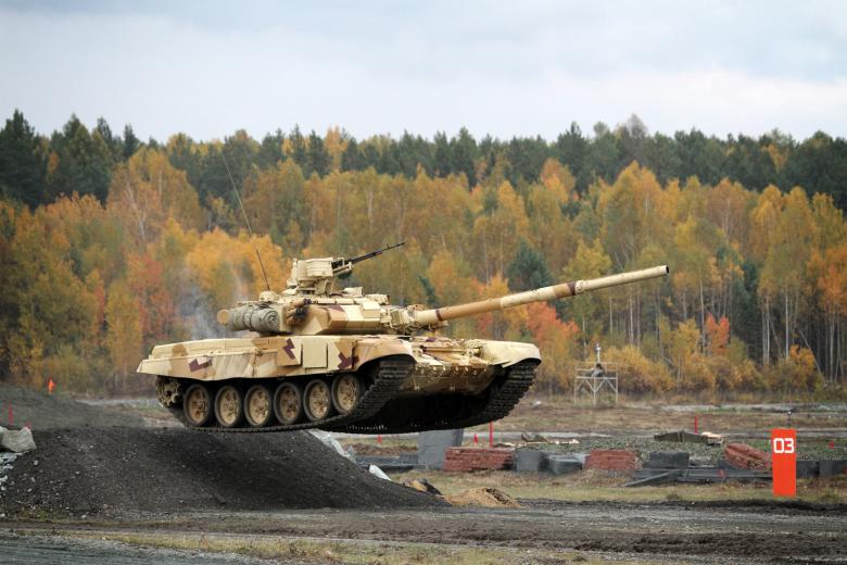 Т-90 в полете