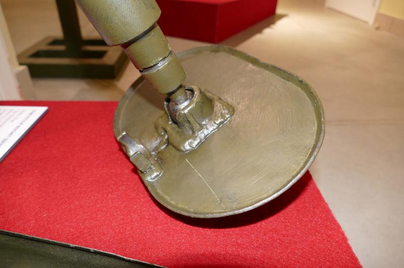 50-мм ротный миномет образца 1938 г.: опорная плита, вид спереди