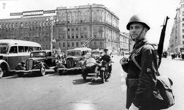 ПМЗ на Тверской улице, Москва. Лето 1941
