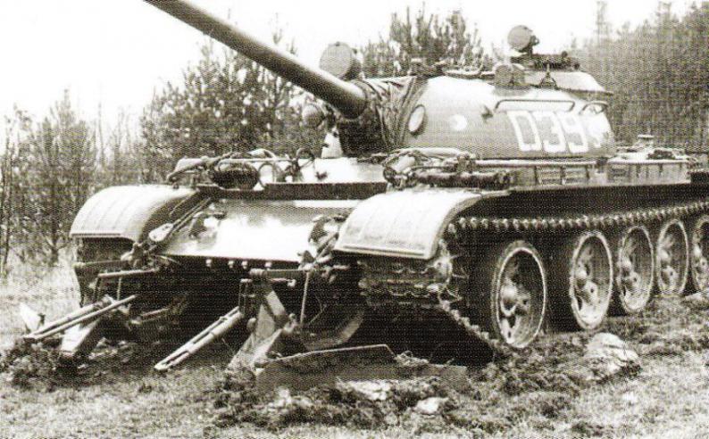 Трал КМТ-6 на танке Т-55