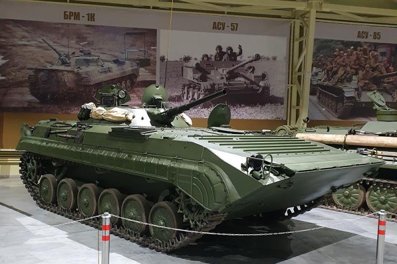 Командирская боевая разведывательная машина БРМ-1К в Музее отечественной военной истории