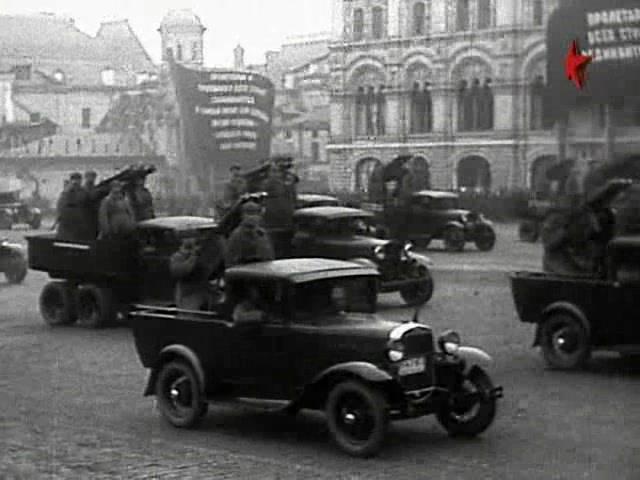 ГАЗ-4 на параде на Красной площади