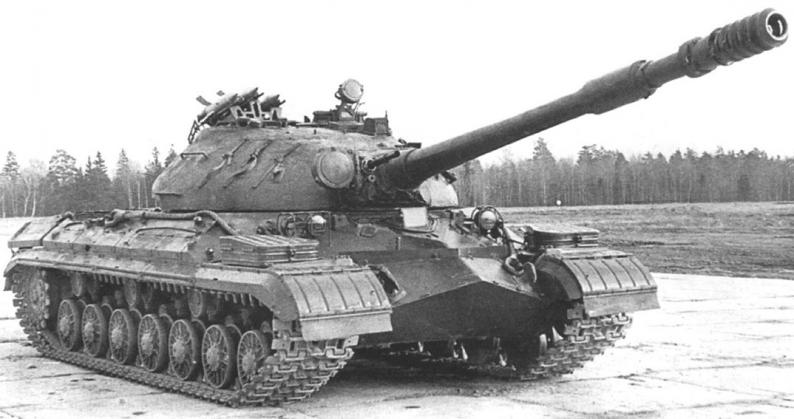 Танк Т-10М с ПТРК «Малютка»